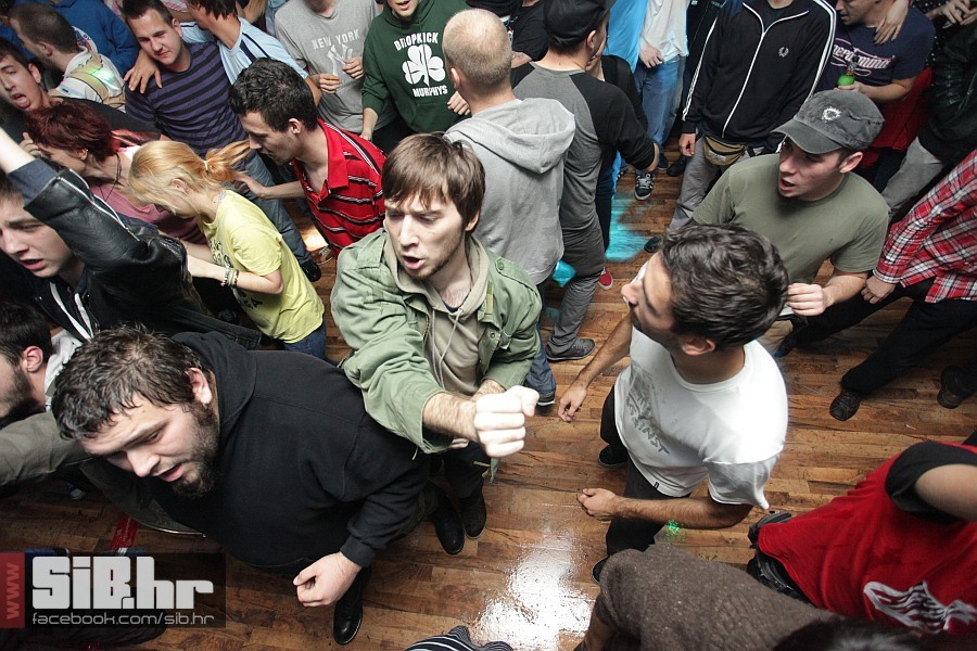 punk_party_10_atheist_rap_13102