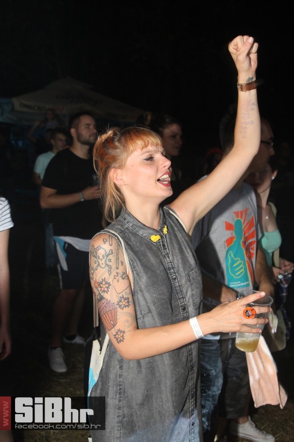 backyard_art_festival_SiBhr_19
