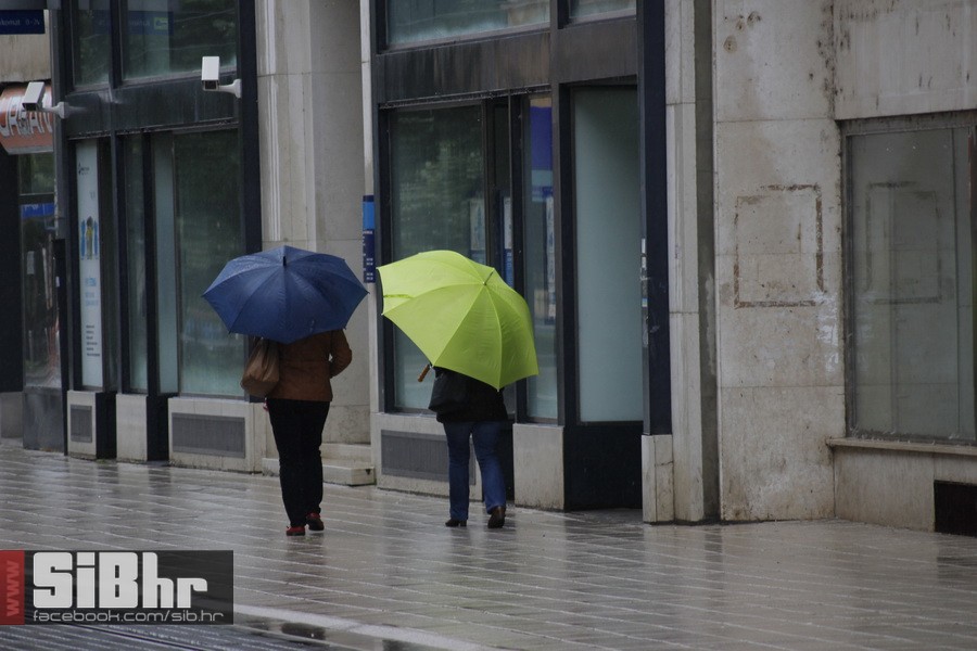 kisa_osijek_SiBhr_24 kisa_osijek_SiBhr_24