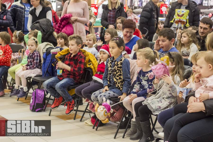 bozicna_predstava_mall_7