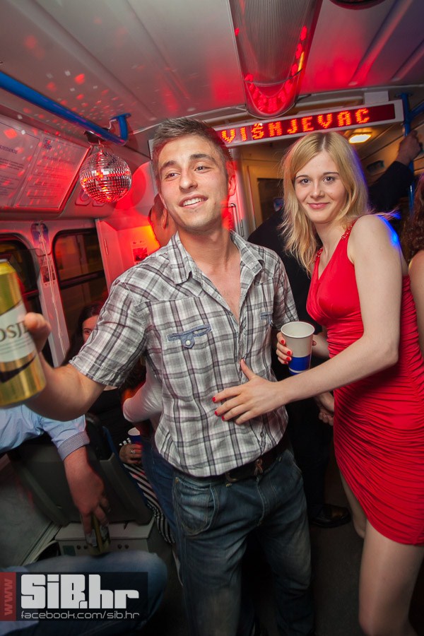 maturanti_tramvaj_party_1605201