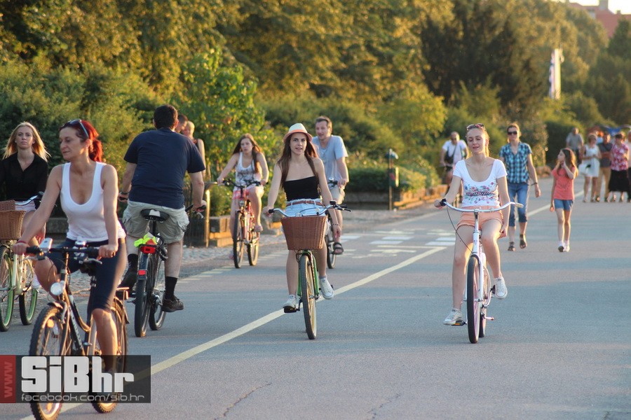 nedjelja_na_promenadi_10