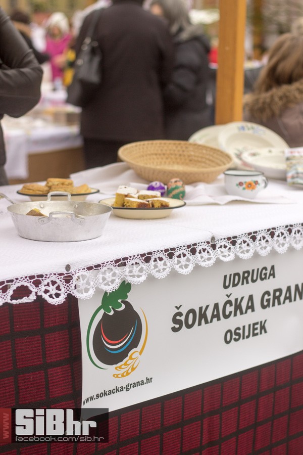 sarena_jaja_bojama_grada_5