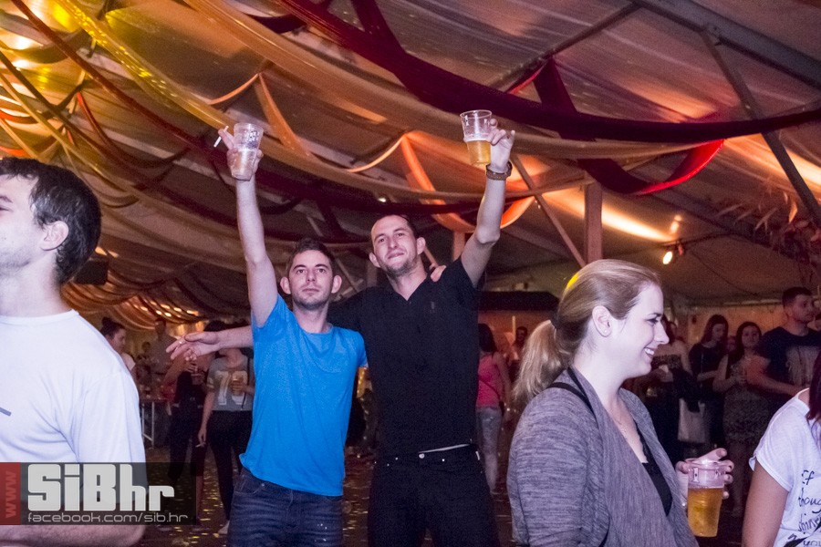 dani_piva_djentlemeni_77