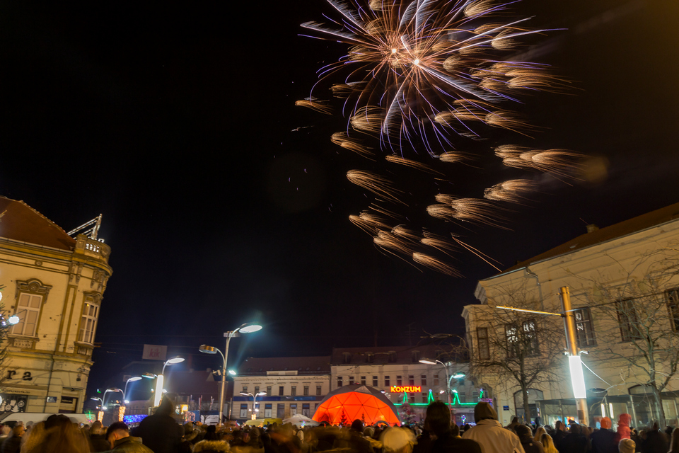 Doček Nove godine 2020. u Osijeku