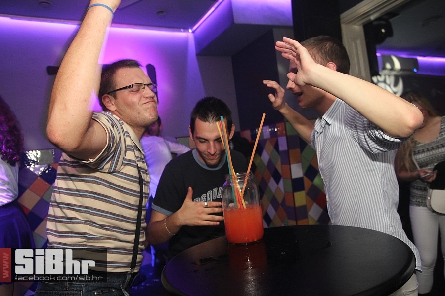 2014_10_12_Tufna_osijek_nightli