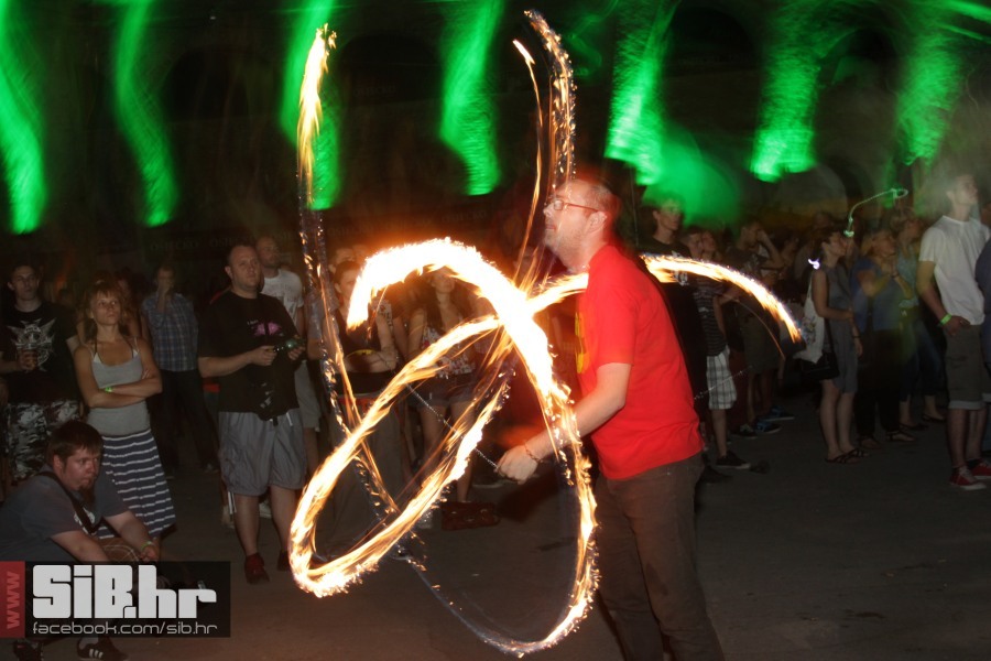 ufo_1_dan_07072012_sibhr_by_014