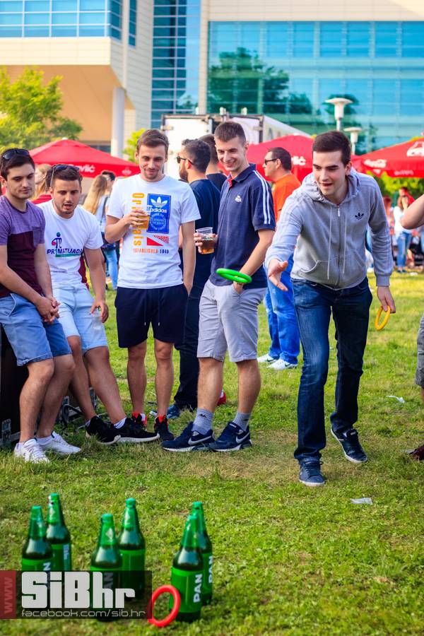 studentska_rostiljada_73