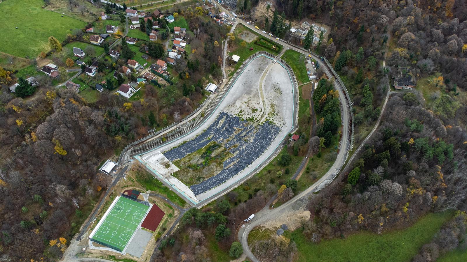Radovi an uređenju orahovačkog Jezera, prosinac 2022.