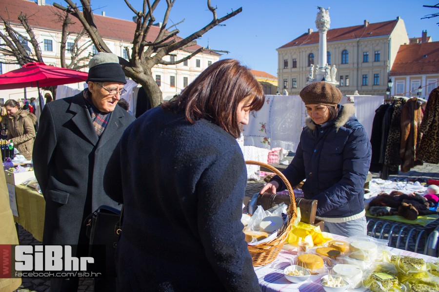 sajam_antikviteta_veljaca2016_s