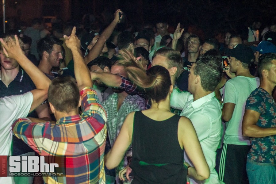 dc_party_by_zoran_14