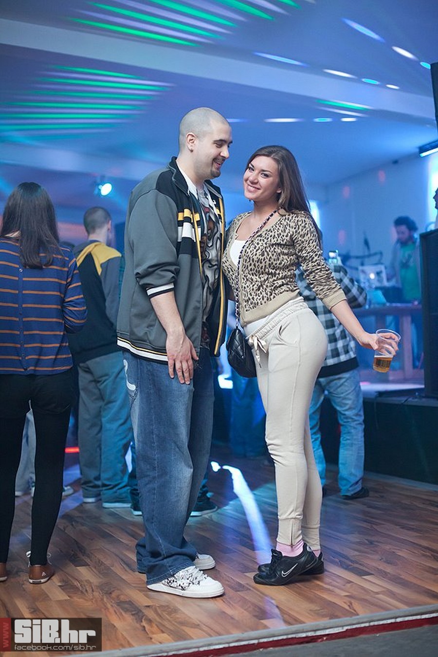 medium_general_woo_sibhr_24