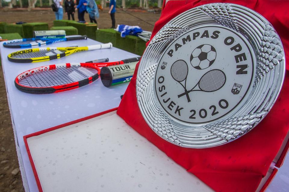 Kiša pokvarila nogometno-tenski spektakl na novom osječkom stadionu