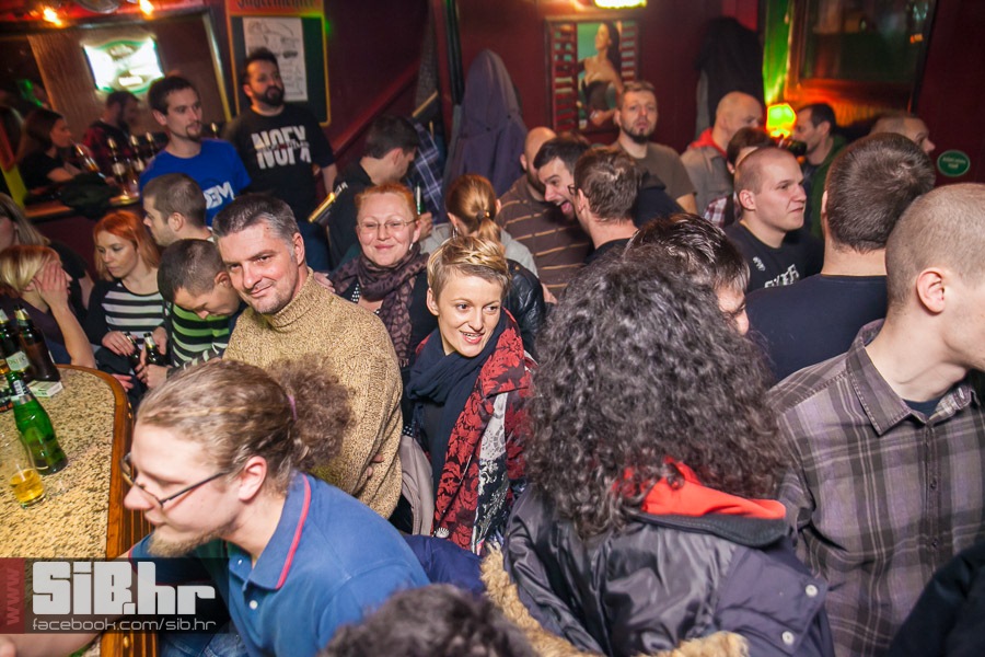 guzva_u_16ercu_barcelonapub_170