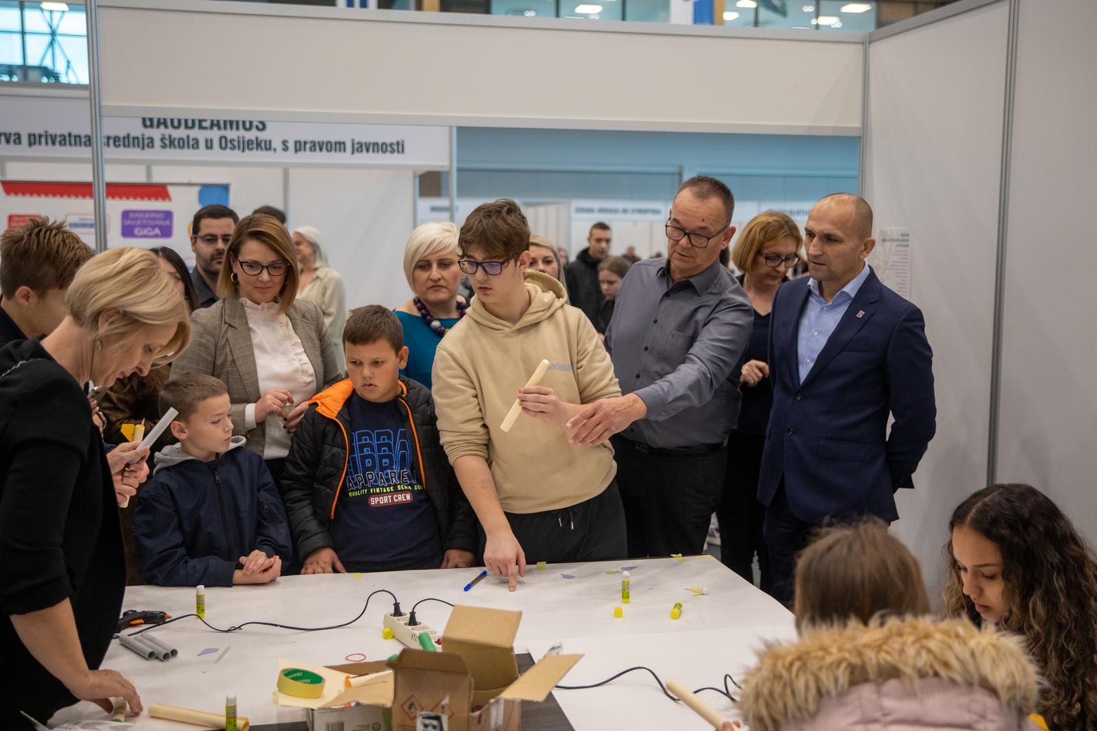 5. Tehnicoolum – sajam tehničke kulture u Osijeku