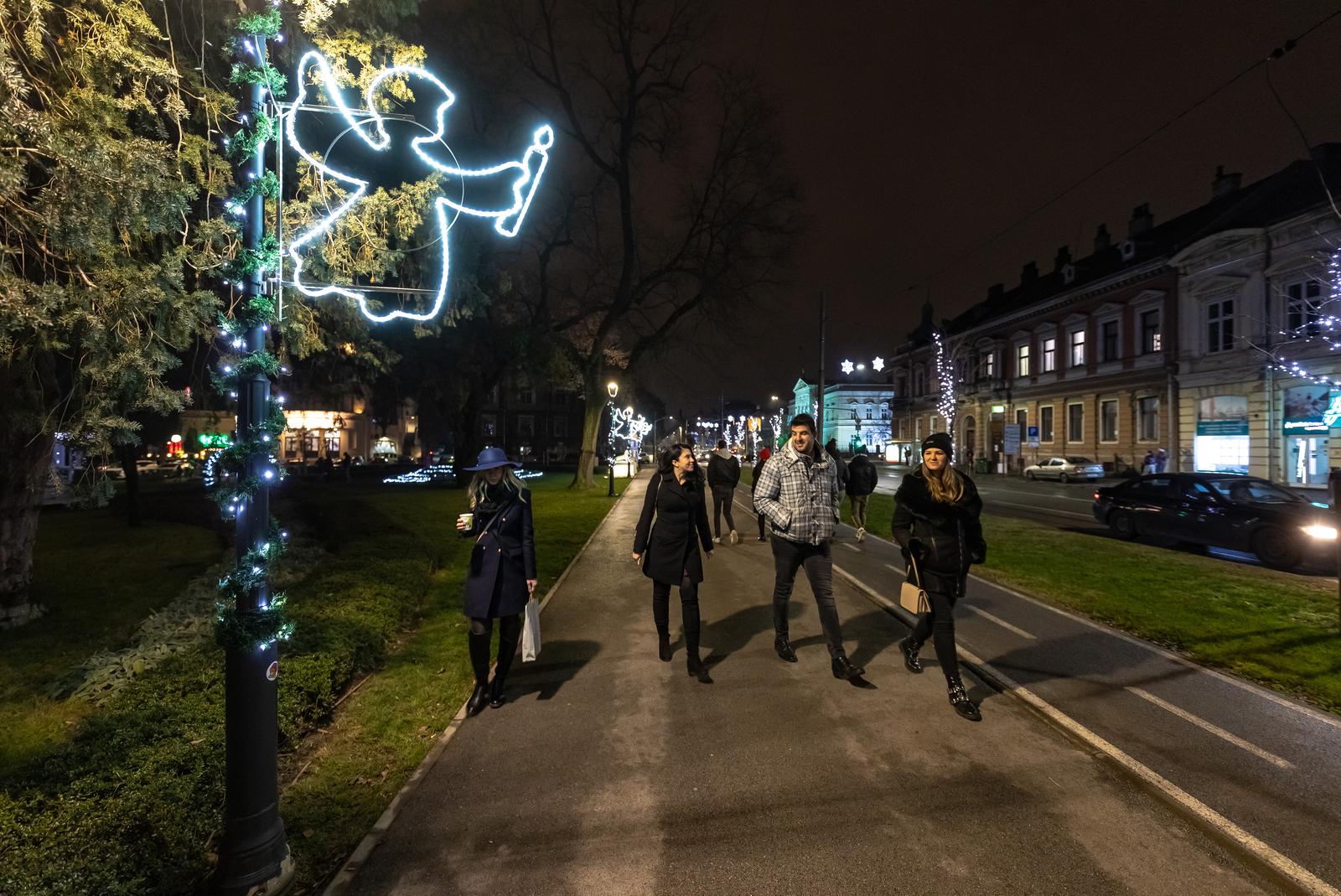 Advent u Osijeku ove godine još sjajniji i čarobniji