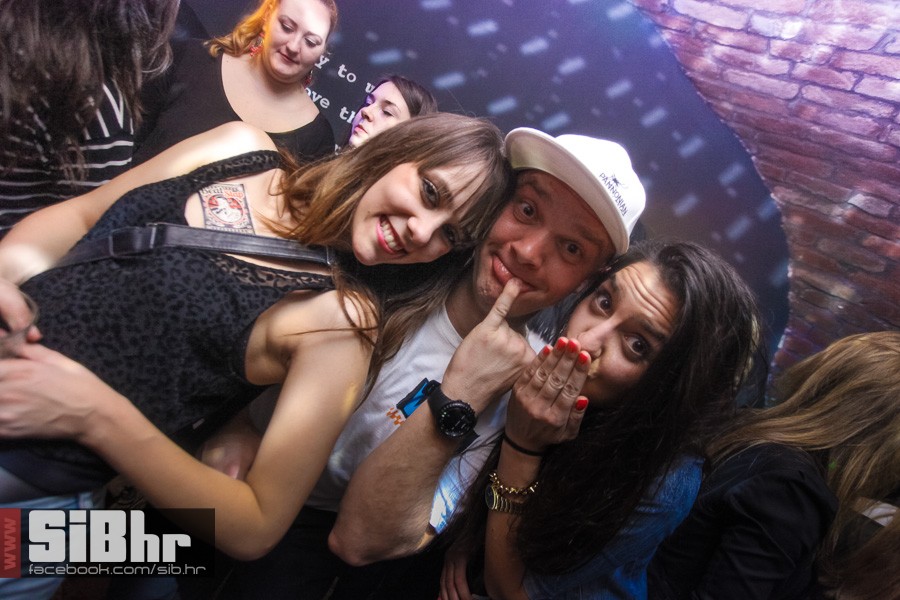 exit-viptaxi_SiBhr_44 exit-viptaxi_SiBhr_44