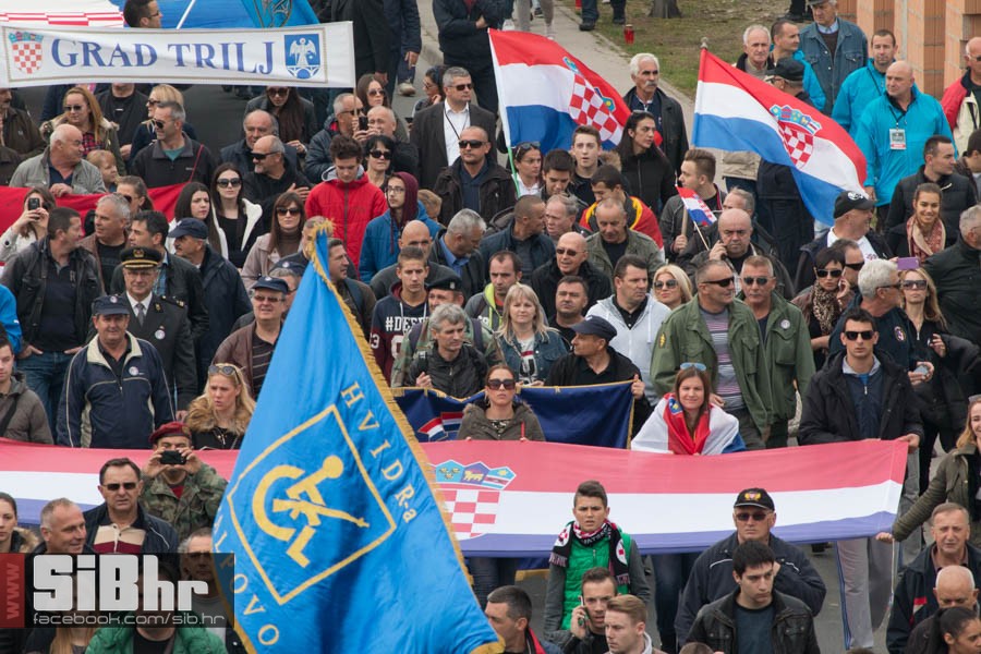 kolona_sjecanja_vukovar_SiBhr_6