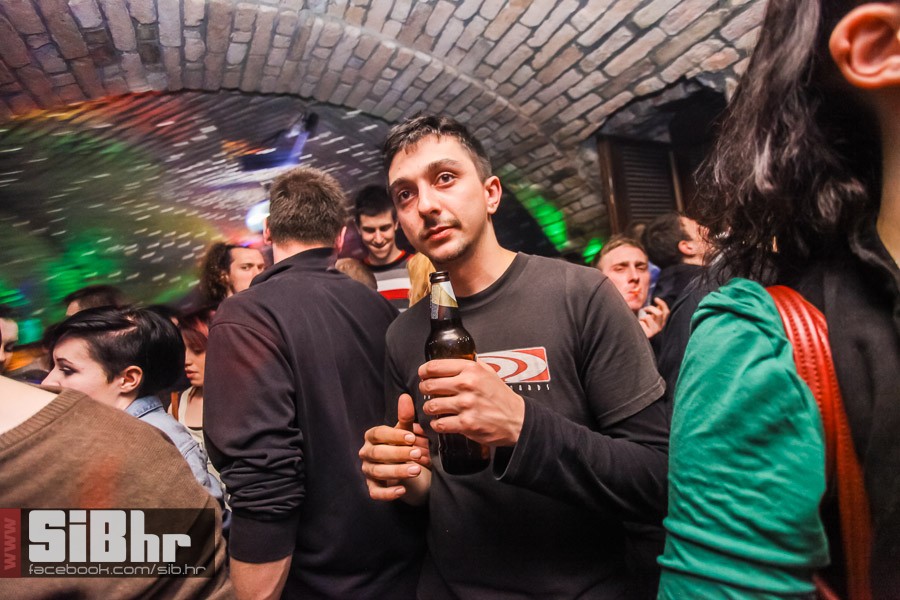 exit-viptaxi_SiBhr_35 exit-viptaxi_SiBhr_35