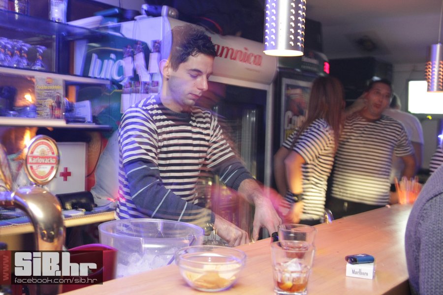 SaturdayFever_CocktailBarka_SiB