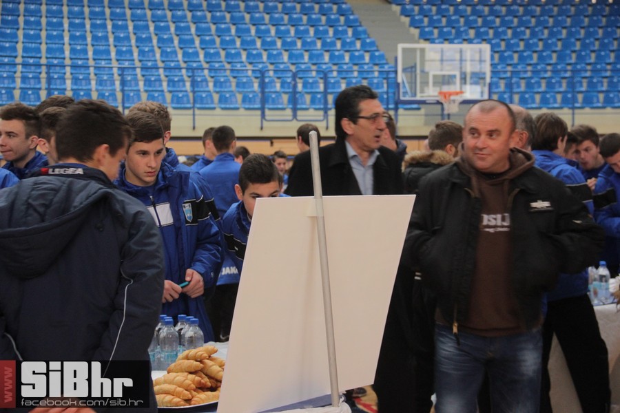 nk_osijek_jug207
