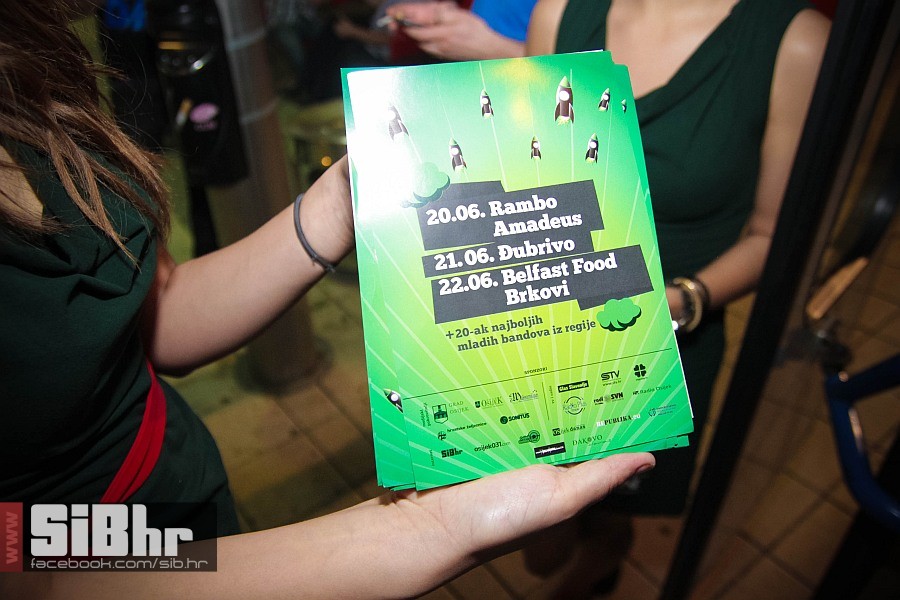 ufo_tramvaj_party_15062013_kali ufo_tramvaj_party_15062013_kali