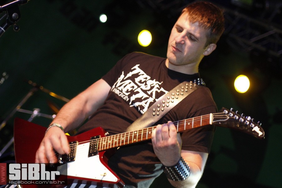 ufo_brkovi_zoran_133 ufo_brkovi_zoran_133