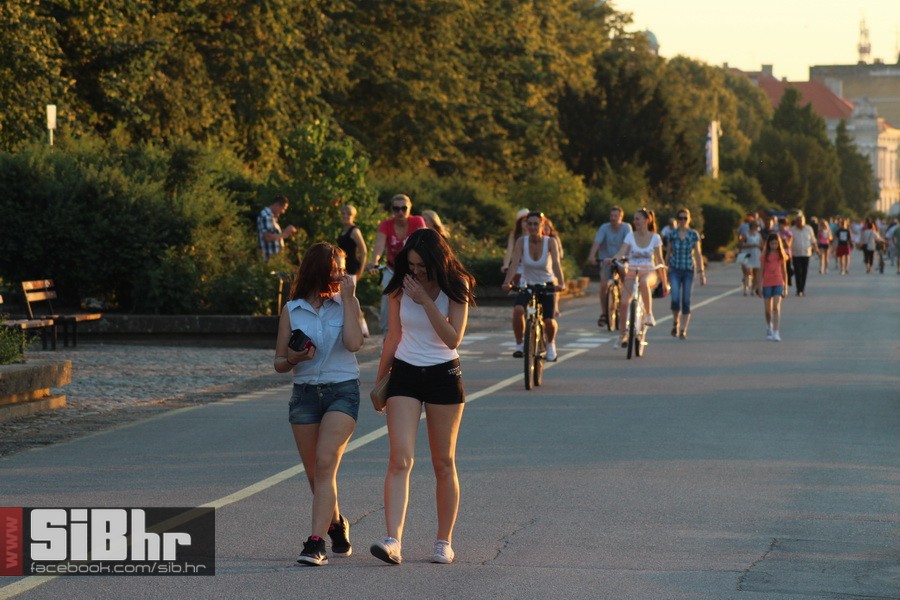 nedjelja_na_promenadi_9