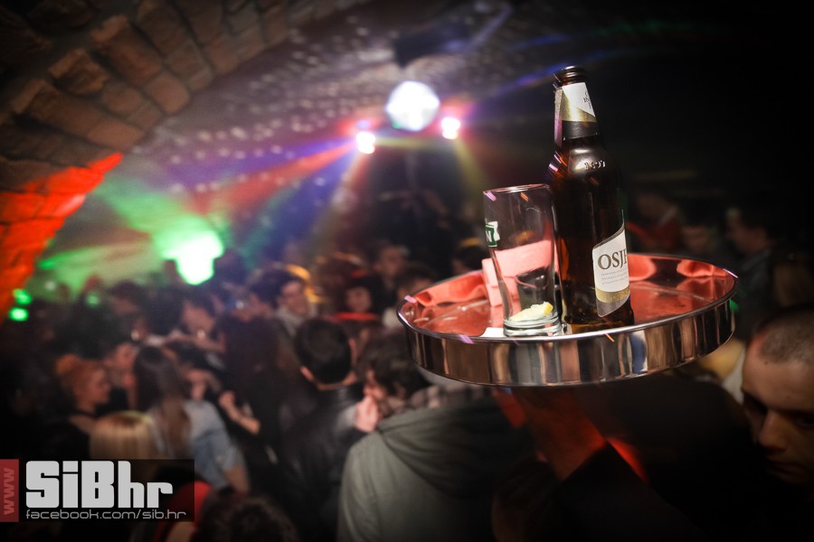 exit-viptaxi_SiBhr_17 exit-viptaxi_SiBhr_17