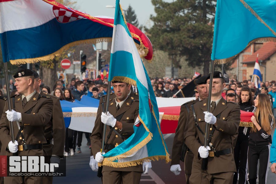 kolona_sjecanja_vukovar_SiBhr_4