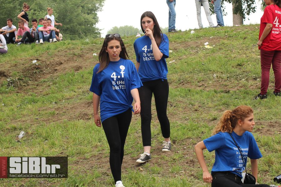 MaturantiNorijada_SiBhr_96