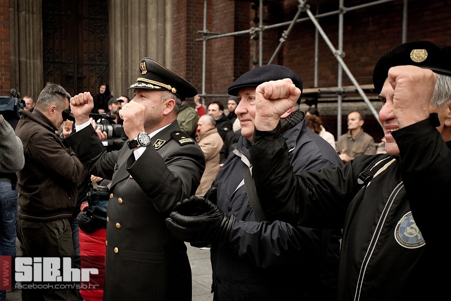 oslobodeni_generali_16112012_mb