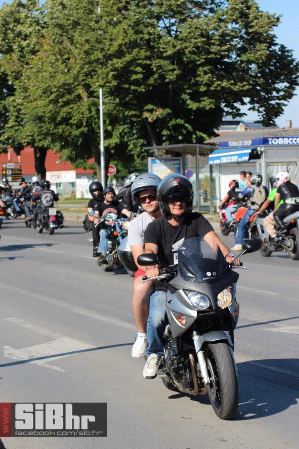 motorijada_osijek_defile_SiBhr_