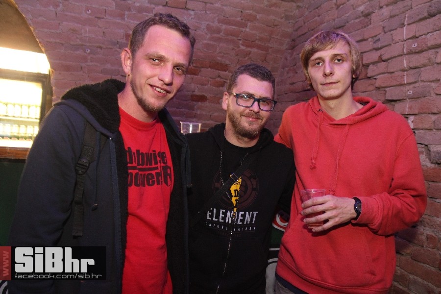 2014_10_19_epic_osijek_nightlif