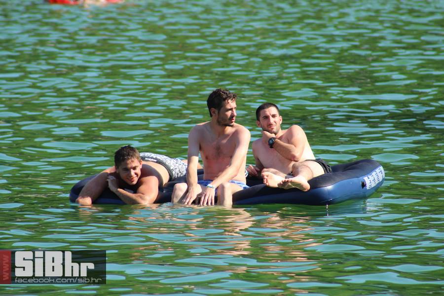 ferragostoJAM_2017_jezero_SiBhr
