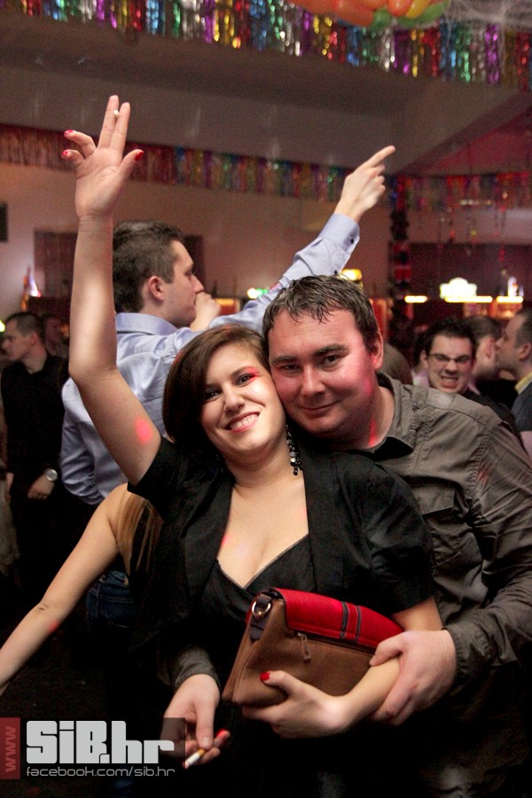 novagtrgkinolumiermediumlotus94 novagtrgkinolumiermediumlotus94