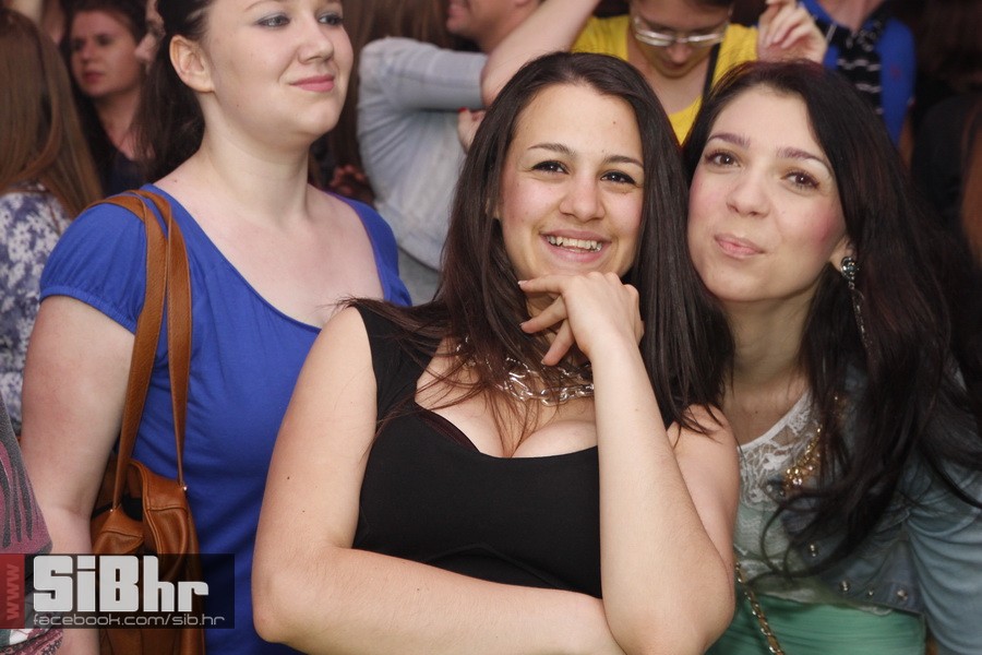 studentska_rostiljada_Mejasi_Si