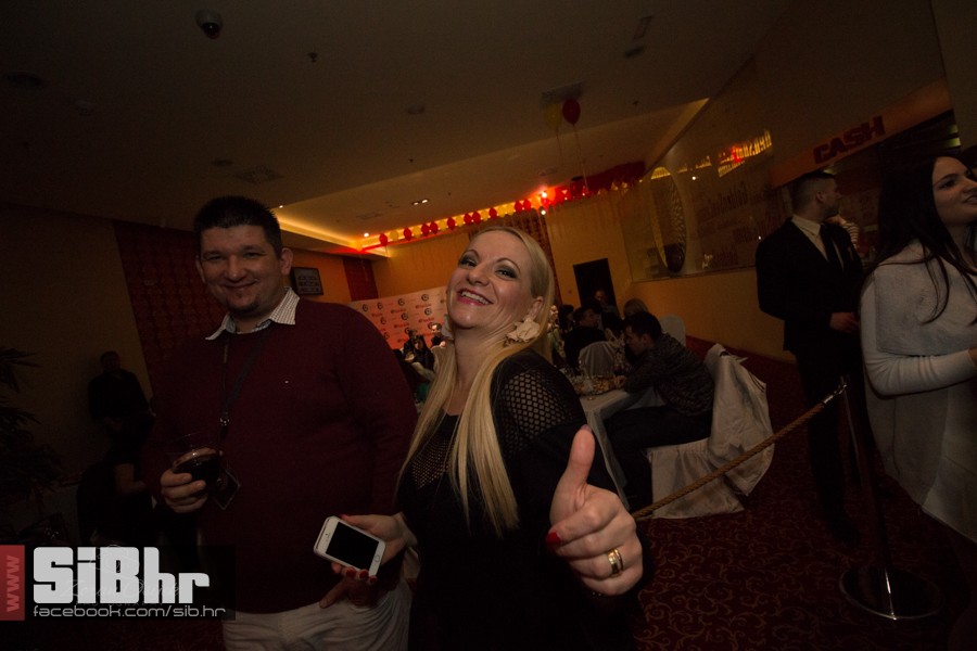 ivan_zak_goldensun_2016_sibhr_3