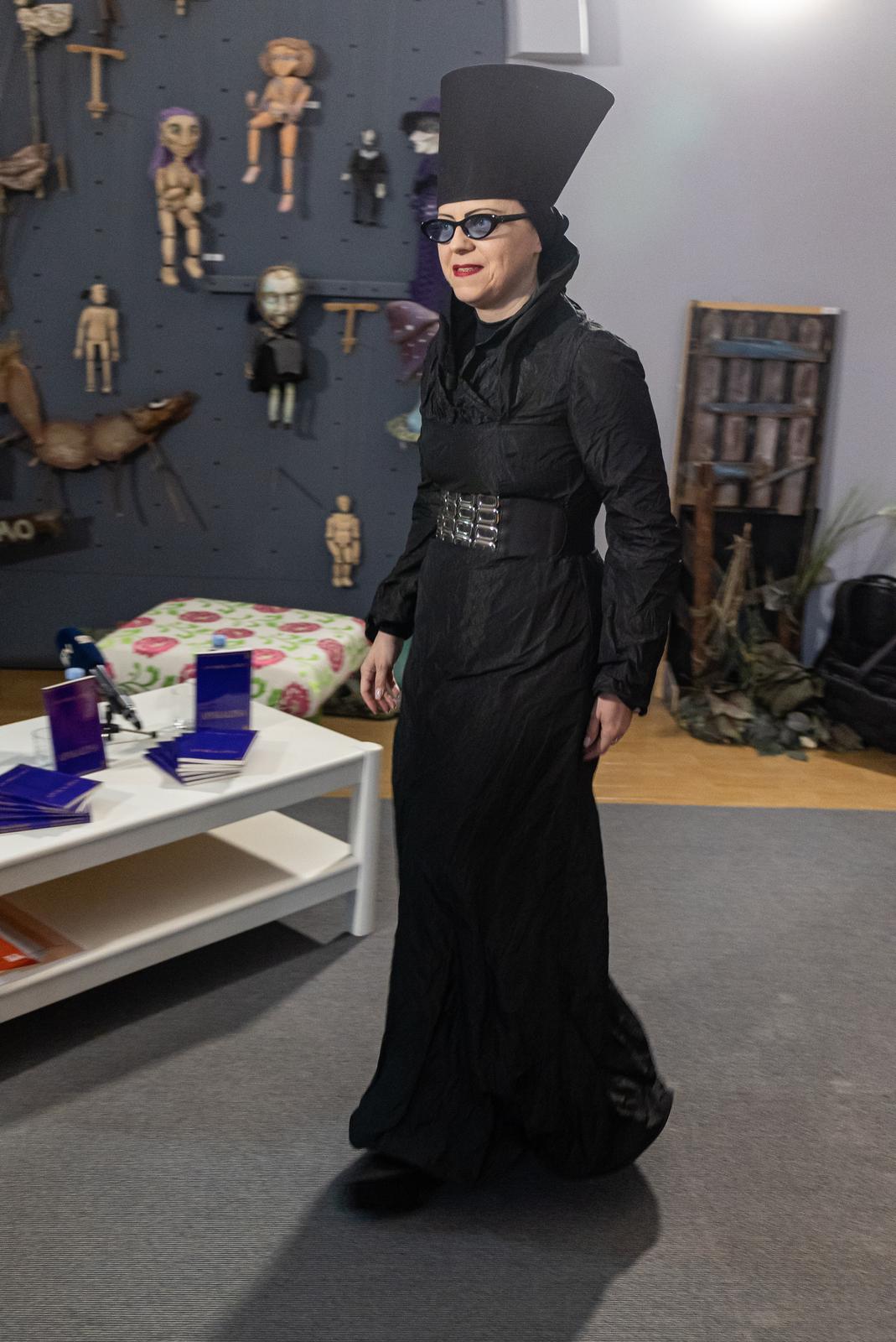 Mirela Holy predstavila knjigu “Apokalipsa” na osječkoj Akademiji za umjetnost i kulturu