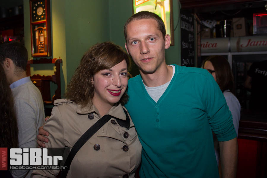fort_pub_6