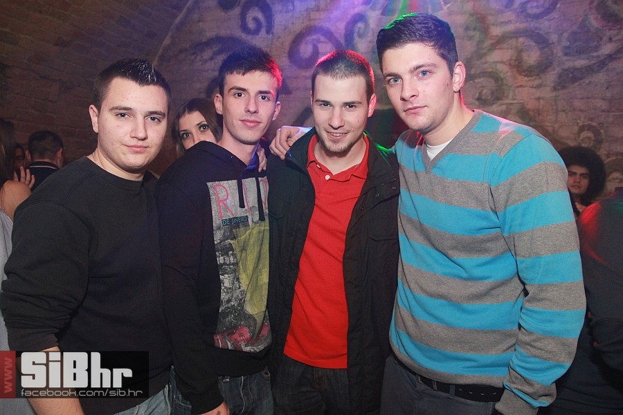 nocni_zivot_harem04012013_SiBhr