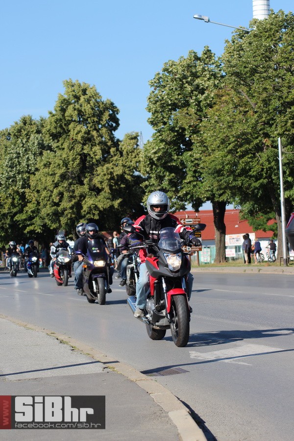 motorijada_osijek_defile_SiBhr_
