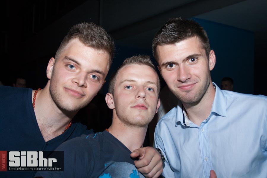 dc_party_SiBhr_8
