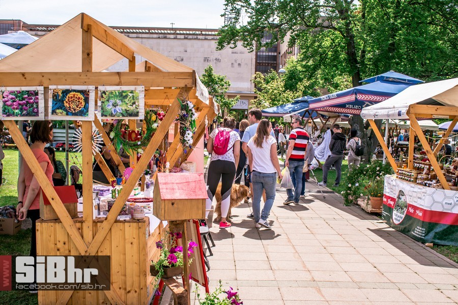 Sajam_cvijeca_SiB_HR_RTL-029