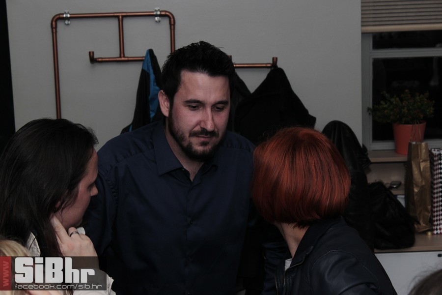 izlozba_kavana__2014_16 izlozba_kavana__2014_16