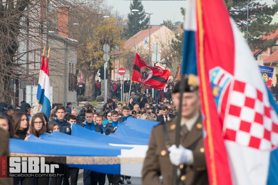 kolona_sjecanja_vukovar_SiBhr_4