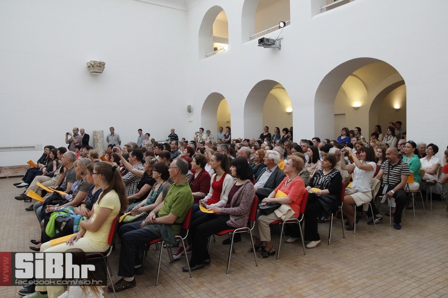 zborovi_skola_franje_kuhaca_SiB