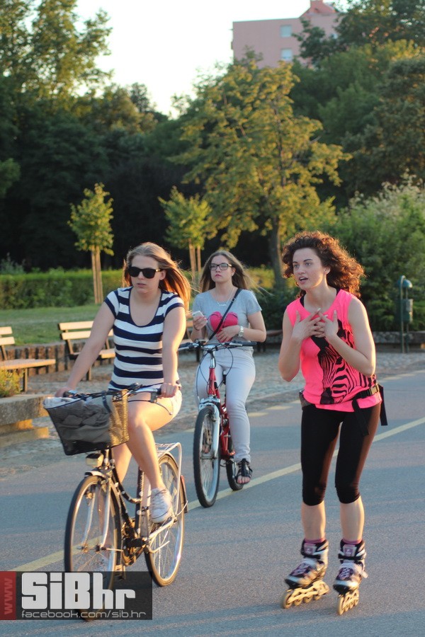 nedjelja_na_promenadi_7