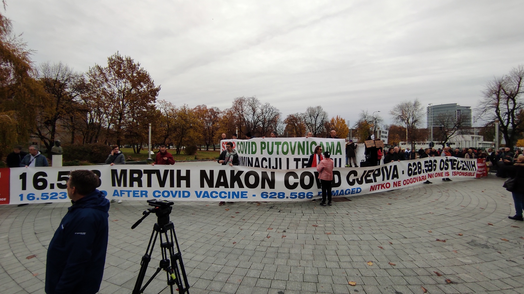 Prosvjed protiv Covida u Osijeku