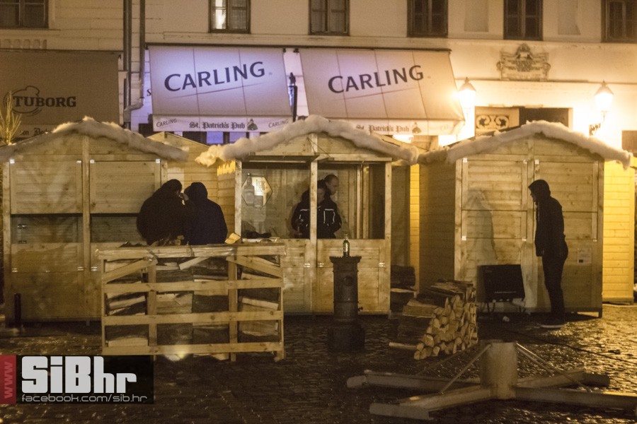 advent_2015_SiBhr_01